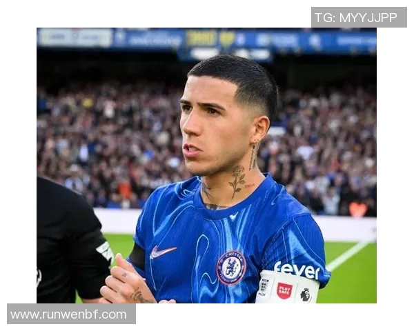 巴萨欲用德容加3000万换切尔西亿元先生：一场豪门恩怨的谍中谍？